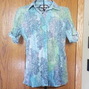 Button down short sleeved shirt